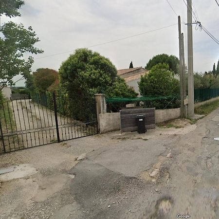 Lédenon Studio Independant Avec Parking Ferme Et Securise מראה חיצוני תמונה